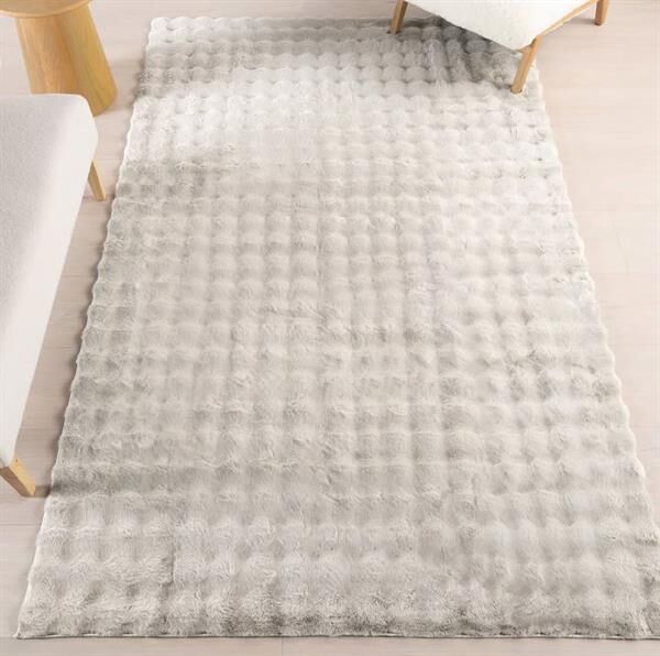 Dekoratif Taş Peluş Halı – Kaymaz, Kolay Temizlenen, Yumuşak Dokulu