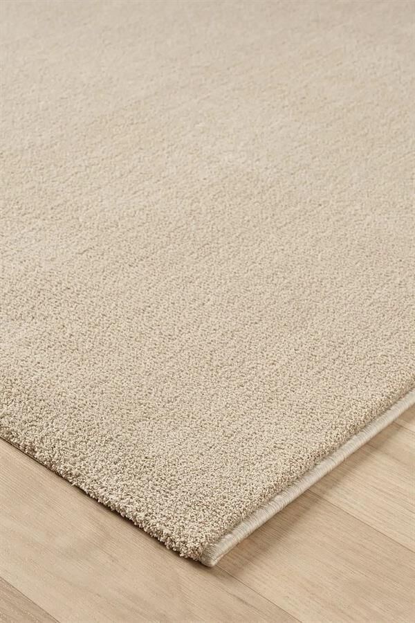 Bali Serisi Bej Mikrofiber Antialerjik Düz Renk Halı