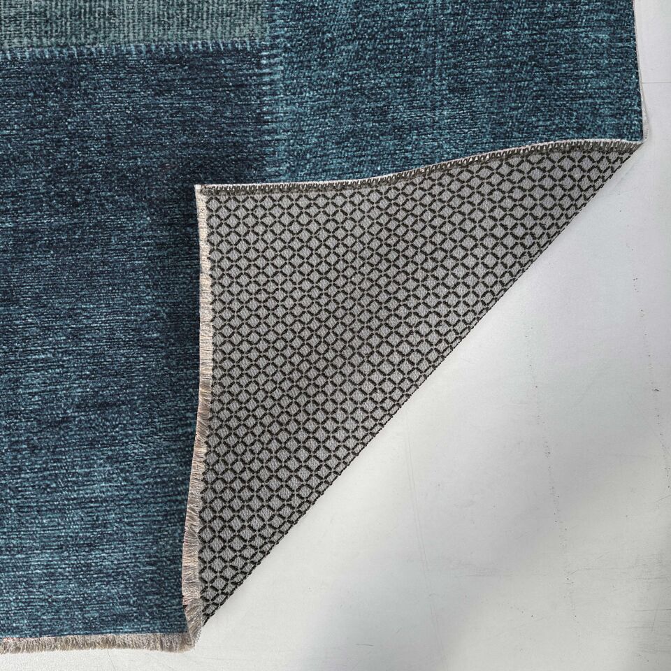 Twist Serisi Mavi Patchwork Kaymaz Tabanlı Yıkanabilir Halı