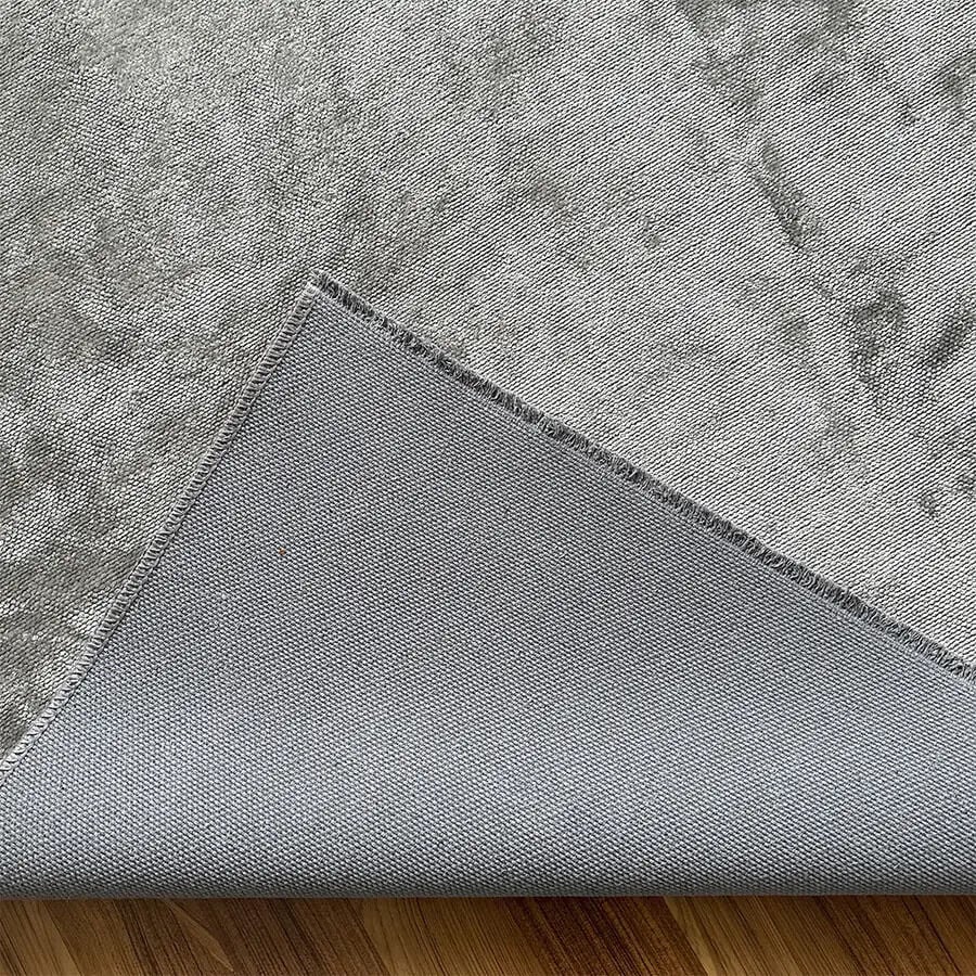 Velvet Touch İpeksi Dokuma Pamuk Viskon Parlak Halı Silver Cloud